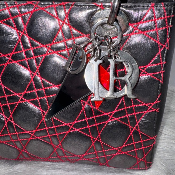 Christian Dior Cannage two-Way Handbag with Pink Stitching~Pre-Loved - Picture 3 of 16